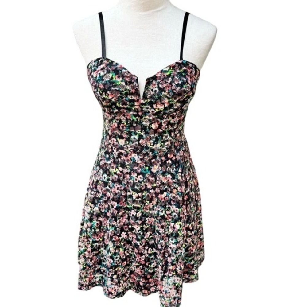 MATERIAL GIRL-Floral‎ Multicolored.High,Low Sweetheart Cami Dress. Size M…